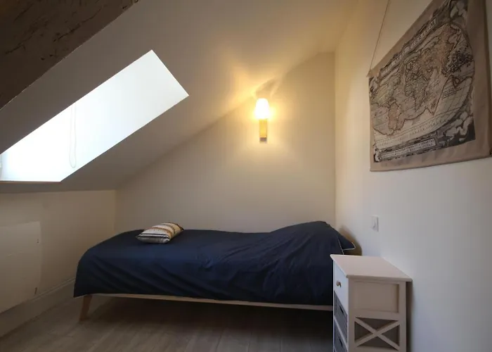 Gite Gites De France - Le Port De St-Val Holiday home *